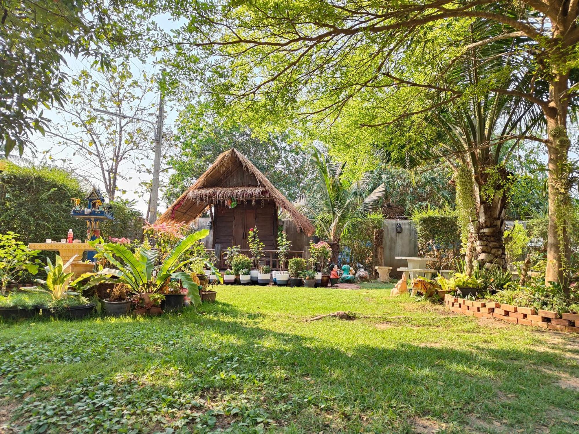 Smilingface Guesthouse Sukhothai Exterior foto